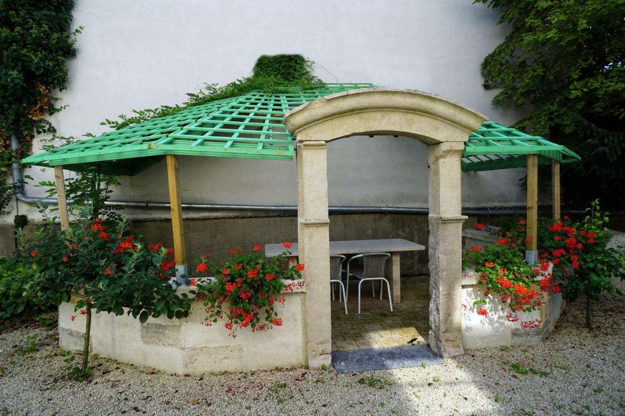 Auberge Des Capucins Hotel Chatillon-Sur-Seine Exterior photo